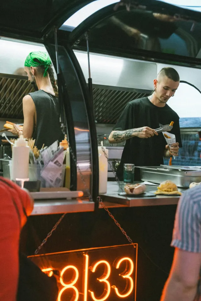 Nettoyage hotte fast-food friterie - dégraissage friteuses
